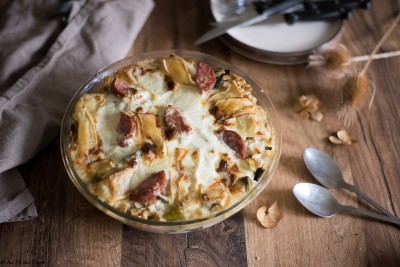 Gratin crozets poireaux, saucisse de morteau et reblochon