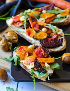 Tartines chèvre et légumes d'automne